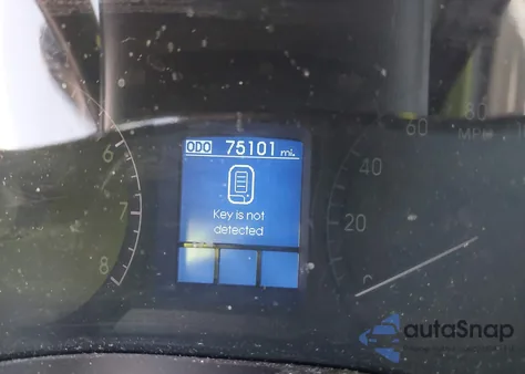 2012 Hyundai Genesis 3.8 z USA, uszkodzony, nr VIN KMHGC4DD7CU197851